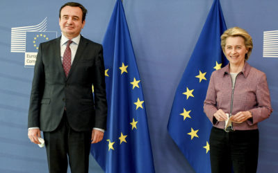 Kurti bisedon me von der Leyen diskutojnë për deeskalim të situatës në komunat veriore dhe normalizim të marrëdhënieve me Serbinë