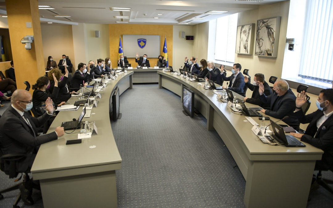 Qeveria merr vendim për miratimin e masave për kontrollin dhe parandalimin e COVID-19