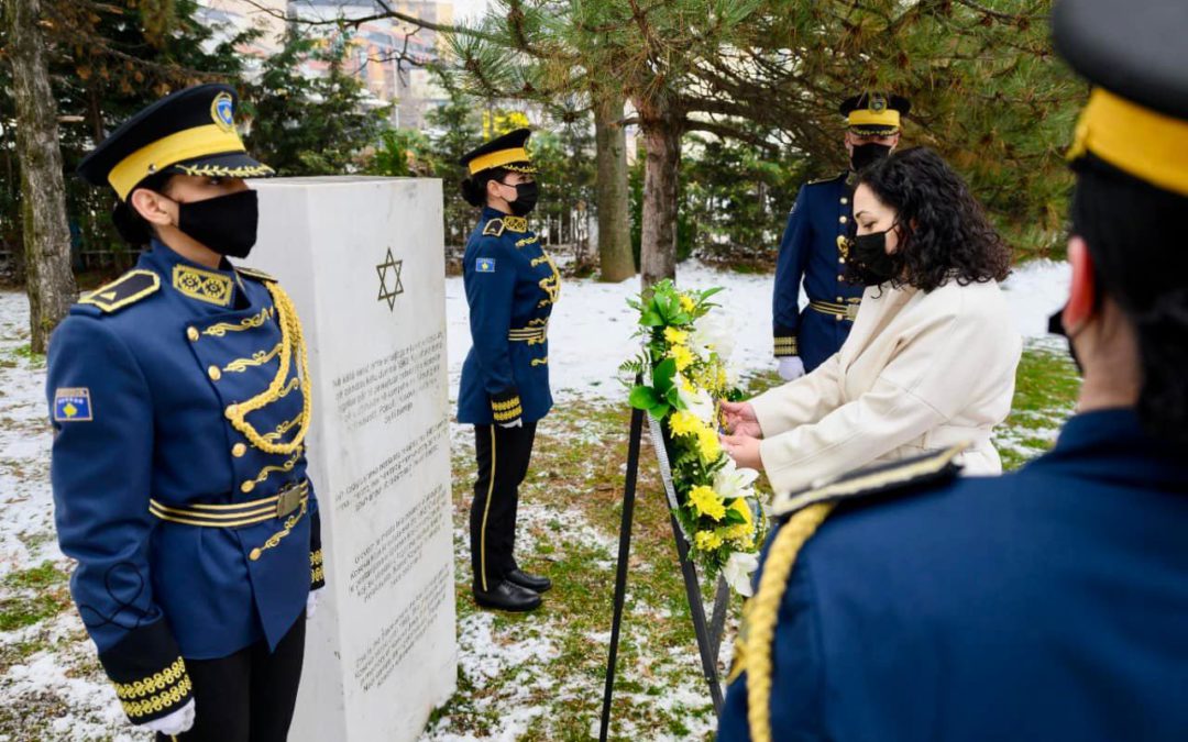 Presidentja Osmani: Holokausti, kurrë më!