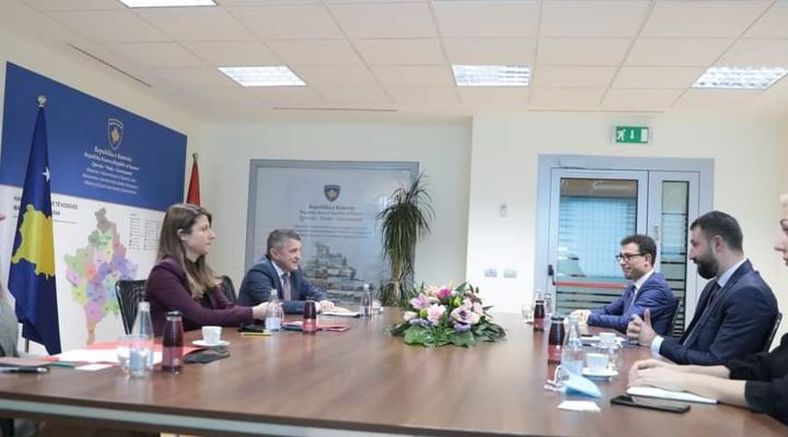 Krasniqi- Srzentić: Thellim i bashkëpunimit në fushat me interes të përbashkët ndërshtetëror