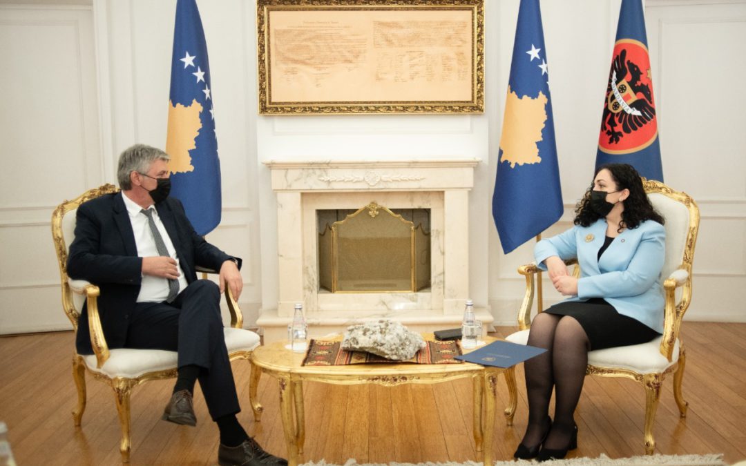 Osmani- Sela: Raportet e mira fqinjësore me Maqedoninë e Veriut japin kontribut shqiptarët si urë lidhëse mes dy shteteve