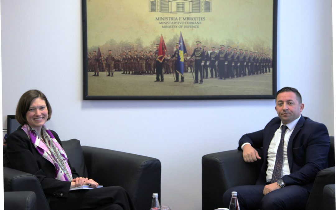 Mehaj pret në takim shefen e Operacioneve Aktuale të NATO-s, Viehe