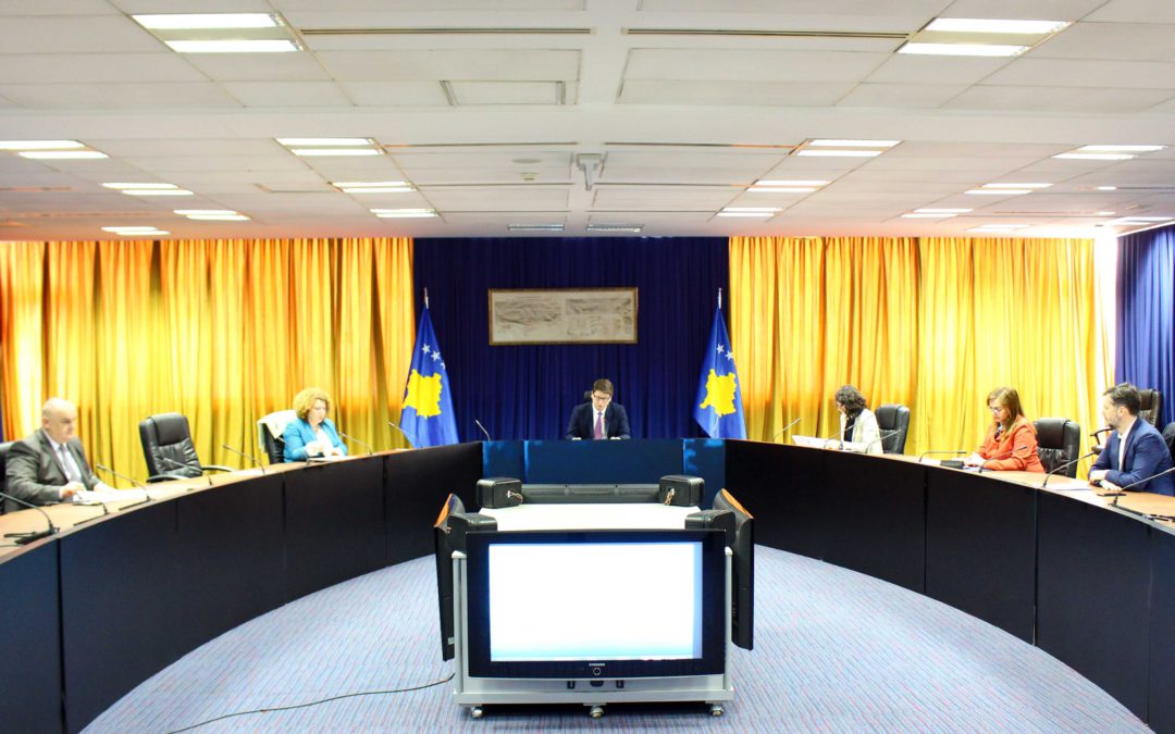 MFPT: Fillon punën Komisioni ministror për skemën e garantuar për të rinj