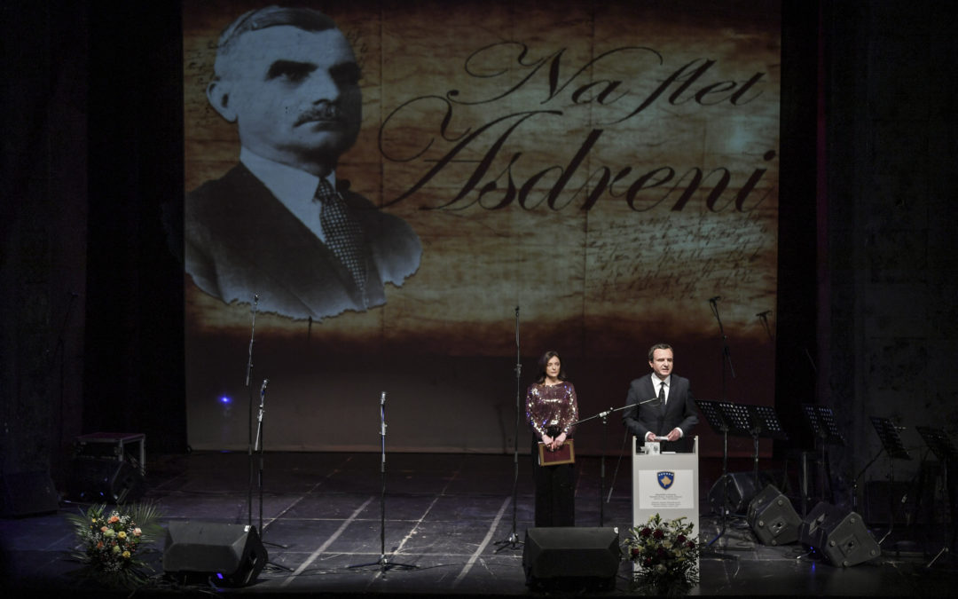 Mbahet manifestimi kulturor me rastin e 150-vjetorit të lindjes së poetit Aleksandër Stavre Drenova, Asdrenit