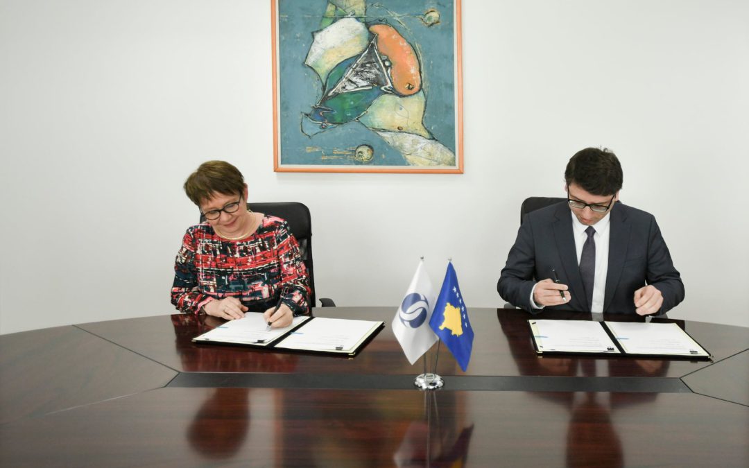 Nënshkruhet marrëveshja për Energji Efiçiente për Prishtinën me BERZh