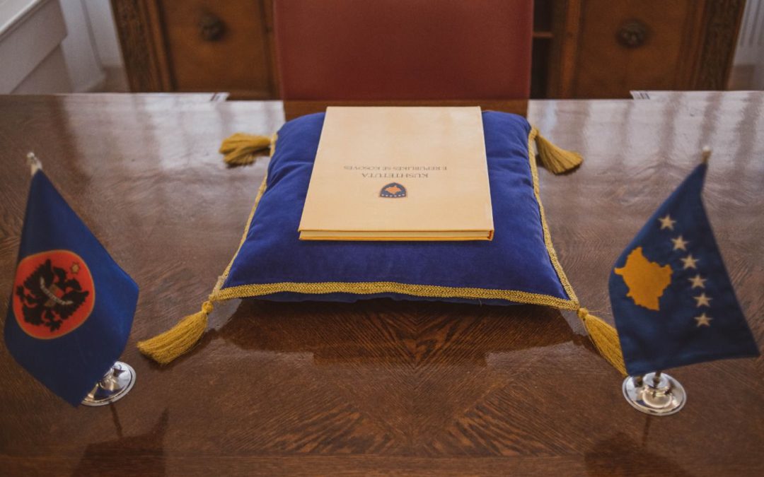 Presidentja Osmani: Në përvjetorin e Kushtetutës ta mbrojmë sovranitetin, i cili buron nga populli dhe i takon popullit