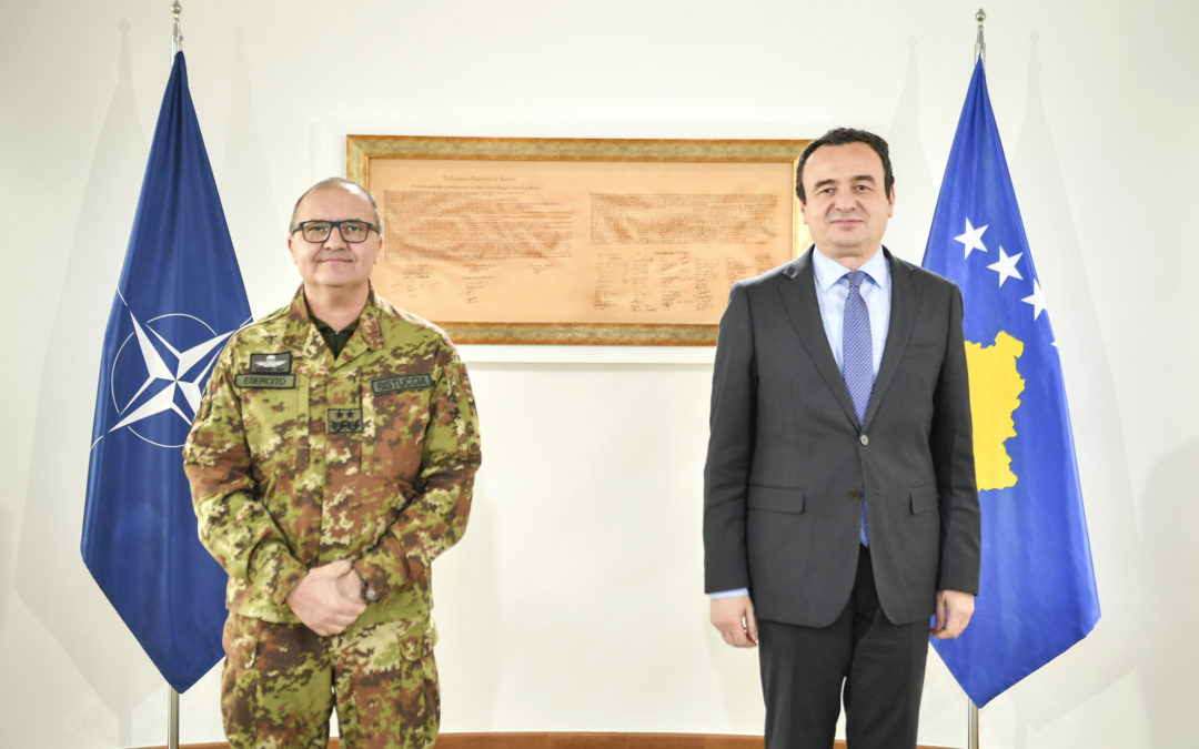 Kurti dhe Sveçla falënderojnë gjeneralmajorin Ristuccia për angazhimin e KFOR-it, gjatë javëve të fundit në veri të Ibrit