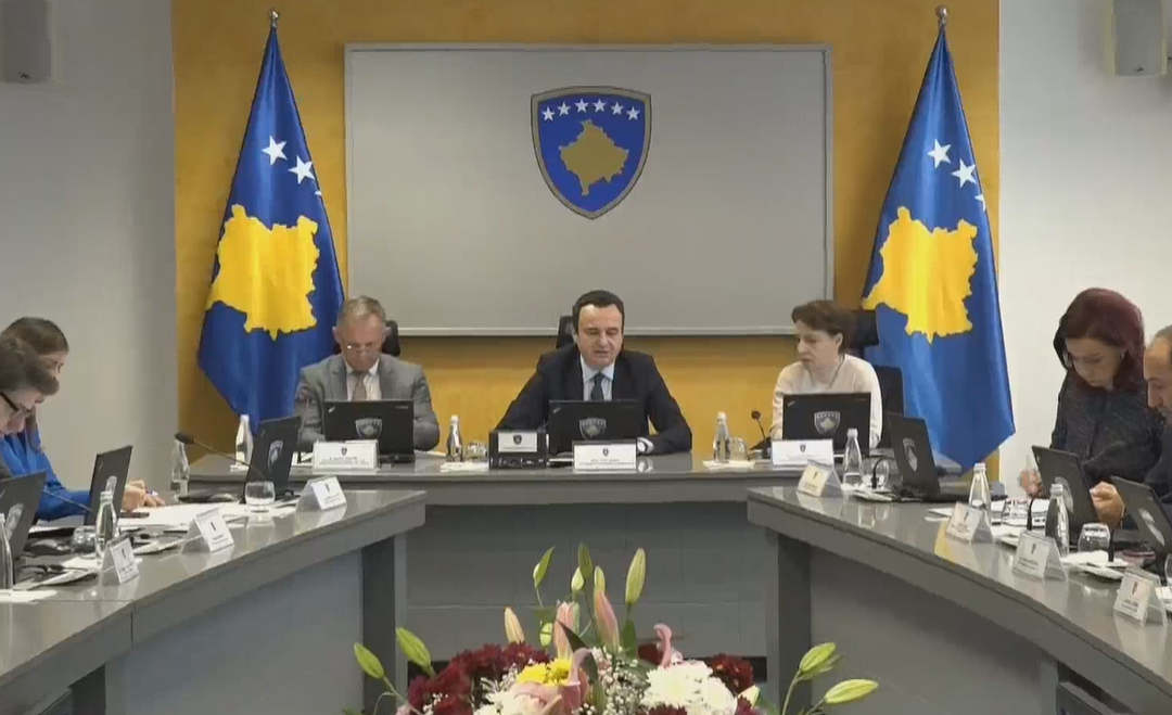 Kurti: Ne jemi Qeveri e përgjegjshme e të gjithëve, për respektim të të drejtave të njeriut dhe pakicave pa dallim dhe pa diskriminim