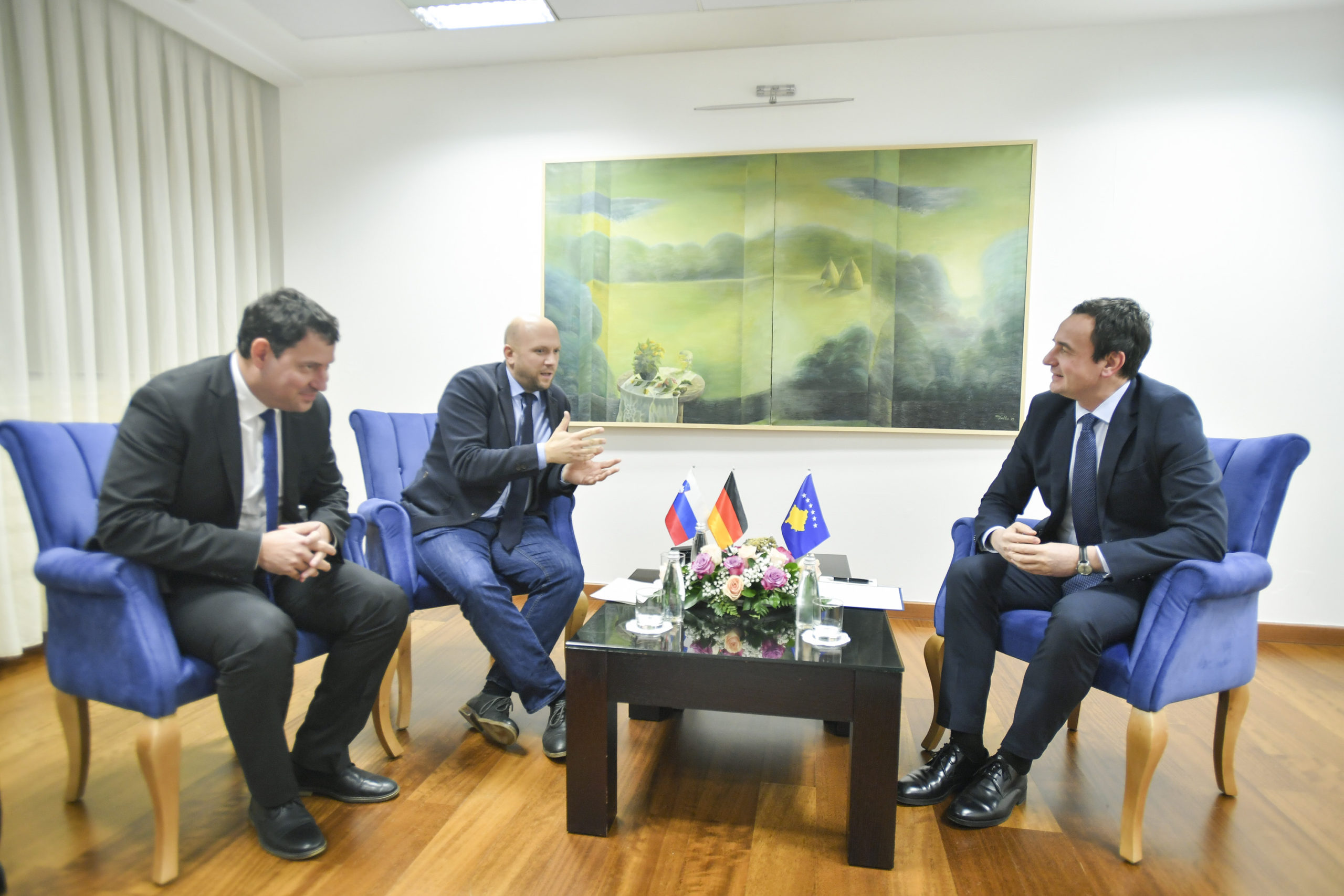 Albin Kurti priti emisarët e Gjermanisë dhe Sllovenisë për Ballkanin Perëndimor