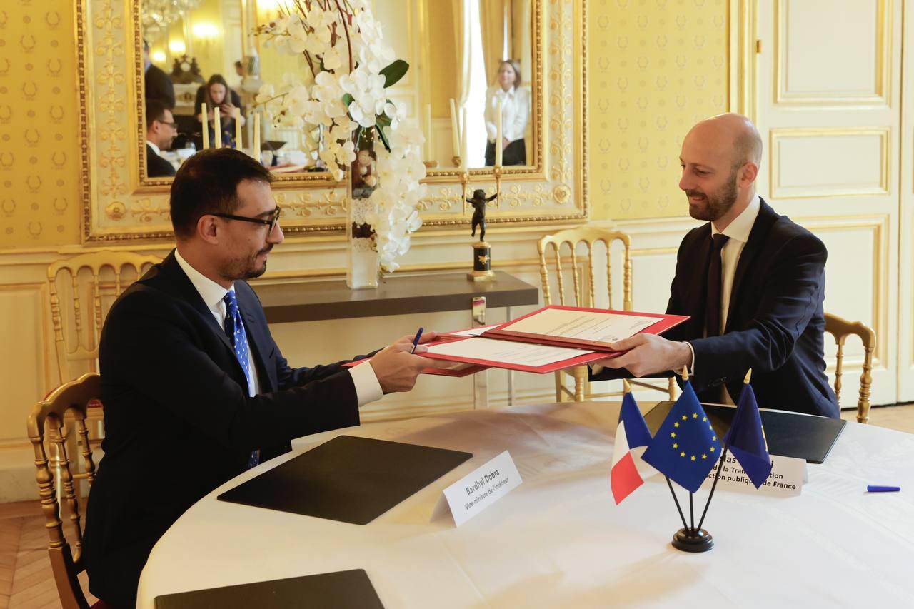 MPB-Nënshkruhet marrëveshje bashkëpunimi mes MPB dhe Ministrisë së Transformimit dhe Shërbimit Publik të Francës