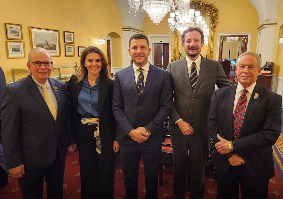 Krasniqi falënderon kongresmenët për rëndësinë që ia kushtojnë Kosovës