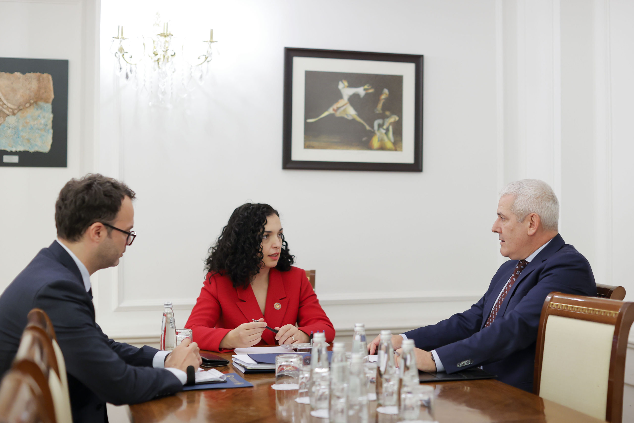 Vjosa Osmani-Xhelal Svecla