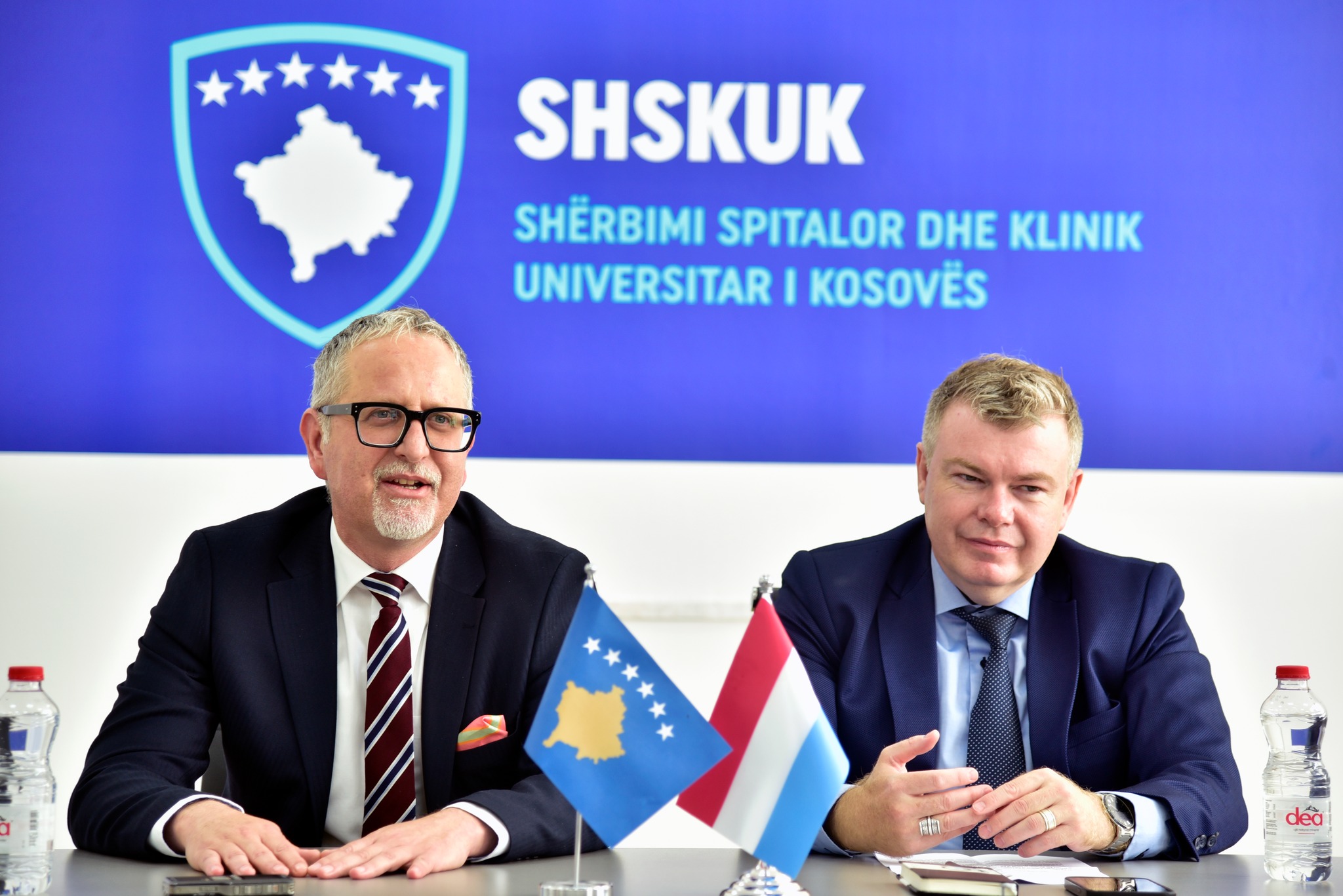 Qeveria e Luksemburgut dhuron donacion në vlerë mbi 28.000 € për barnatoren qendrore të QKUK-së