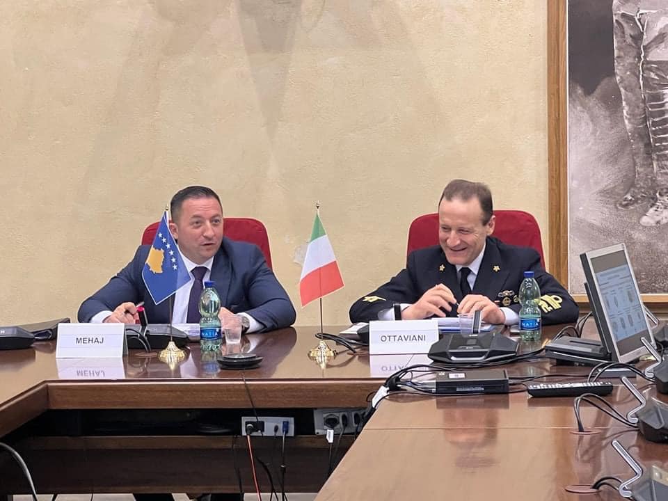 Mehaj dhe Ottaviani: Edukimi i vazhdueshëm i ushtarakëve përbën element të rëndësishëm të zhvillimit të ushtrisë sonë