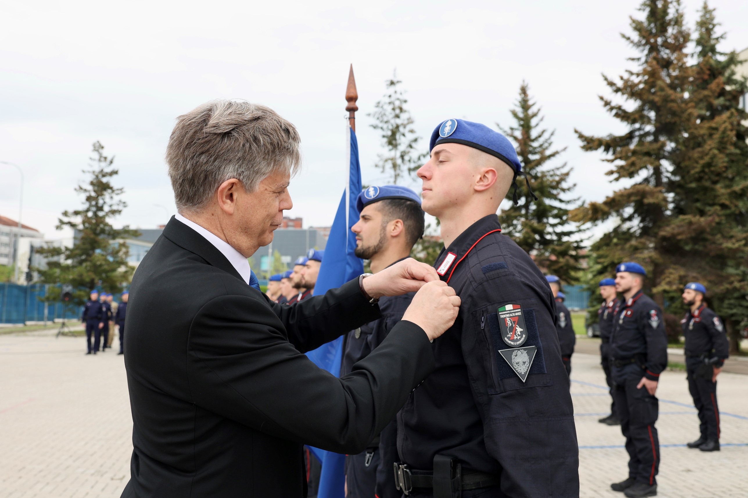 Xhandarët e njësisë policore të specializuar rezervë të EULEX-it u nderuan me Medaljen e Shërbimit në CSDP 