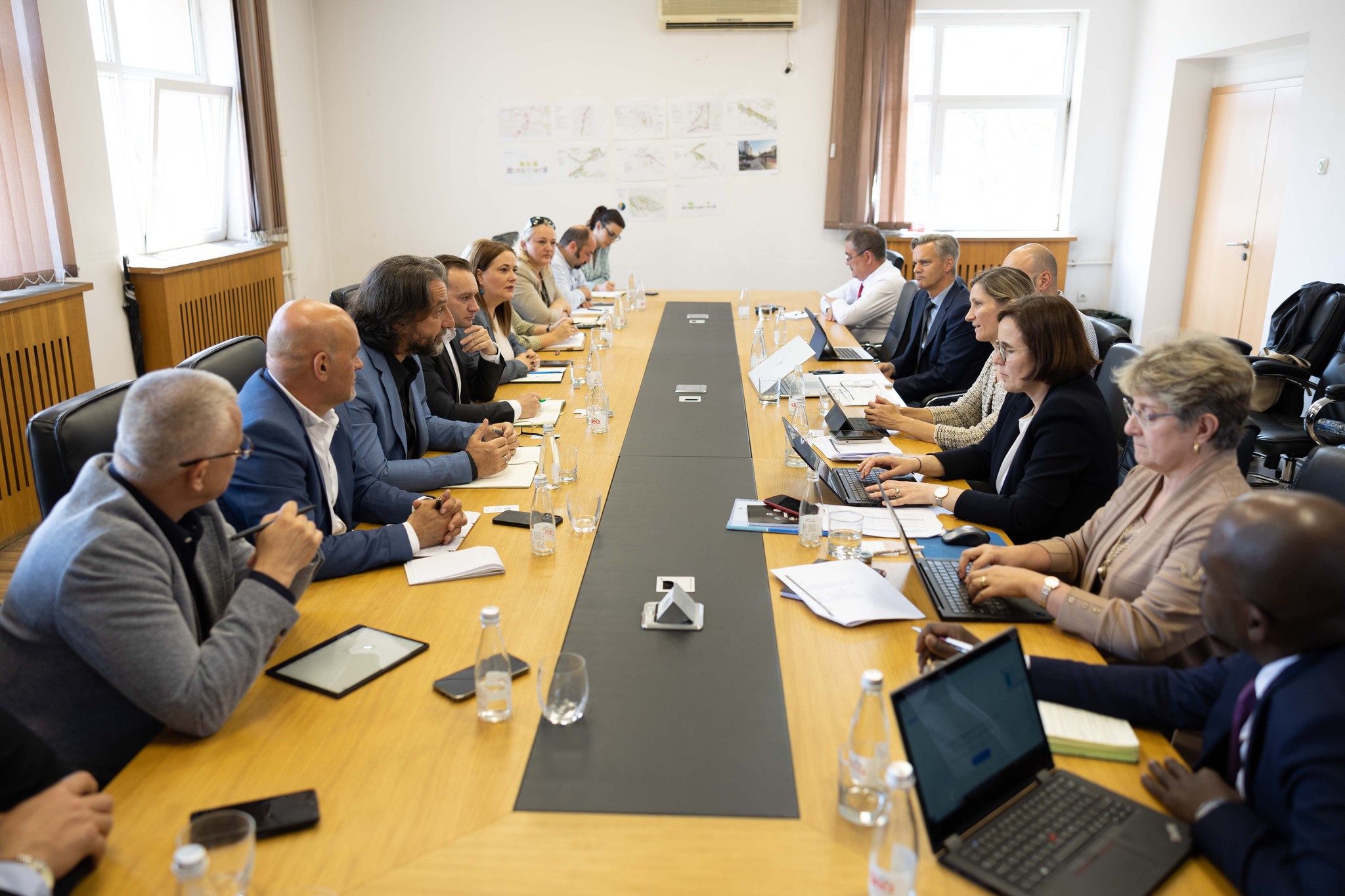 Rama takon përfaqësues të FMN-së, diskutojnë për projekte të rëndësishme për kryeqytetin