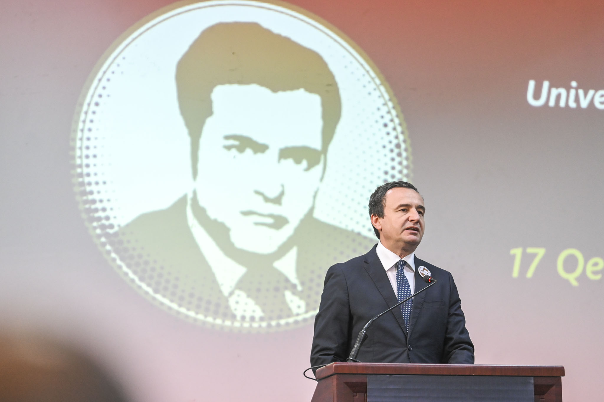 Kurti: Le ta çlirojmë ndërgjegjen e burgosur të Rilindasit, Ukshin Hoti, ky është misioni juaj, ky është misioni ynë