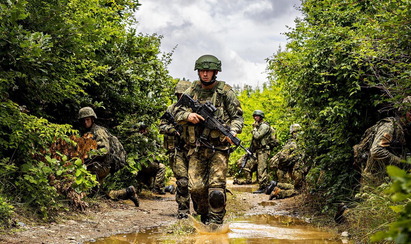 Ministria e Mbrojtjes: QSU përfundon me sukses Kampin e Avancuar 2023