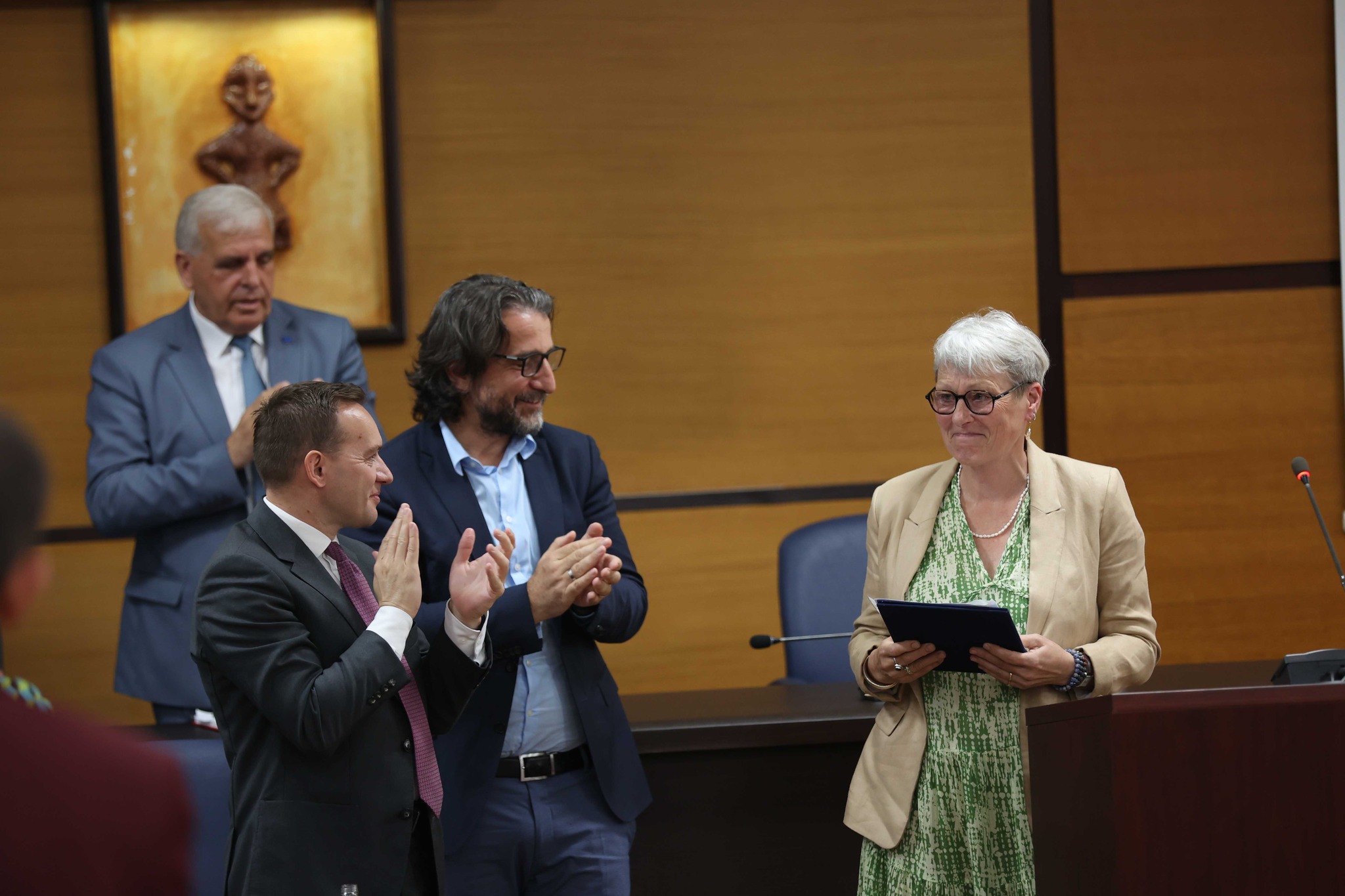 Rama ndan titullin “Qytetar Nderi i Prishtinës” Lordit britanik Paddy Ashdown