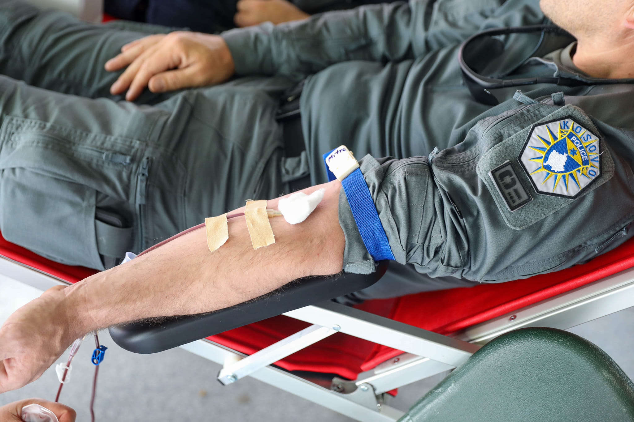 Drejtoria e Shërbimeve Shëndetësore e PK-së, organizon dhurimin vullnetar të gjakut nga pjesëtarë të Policisë