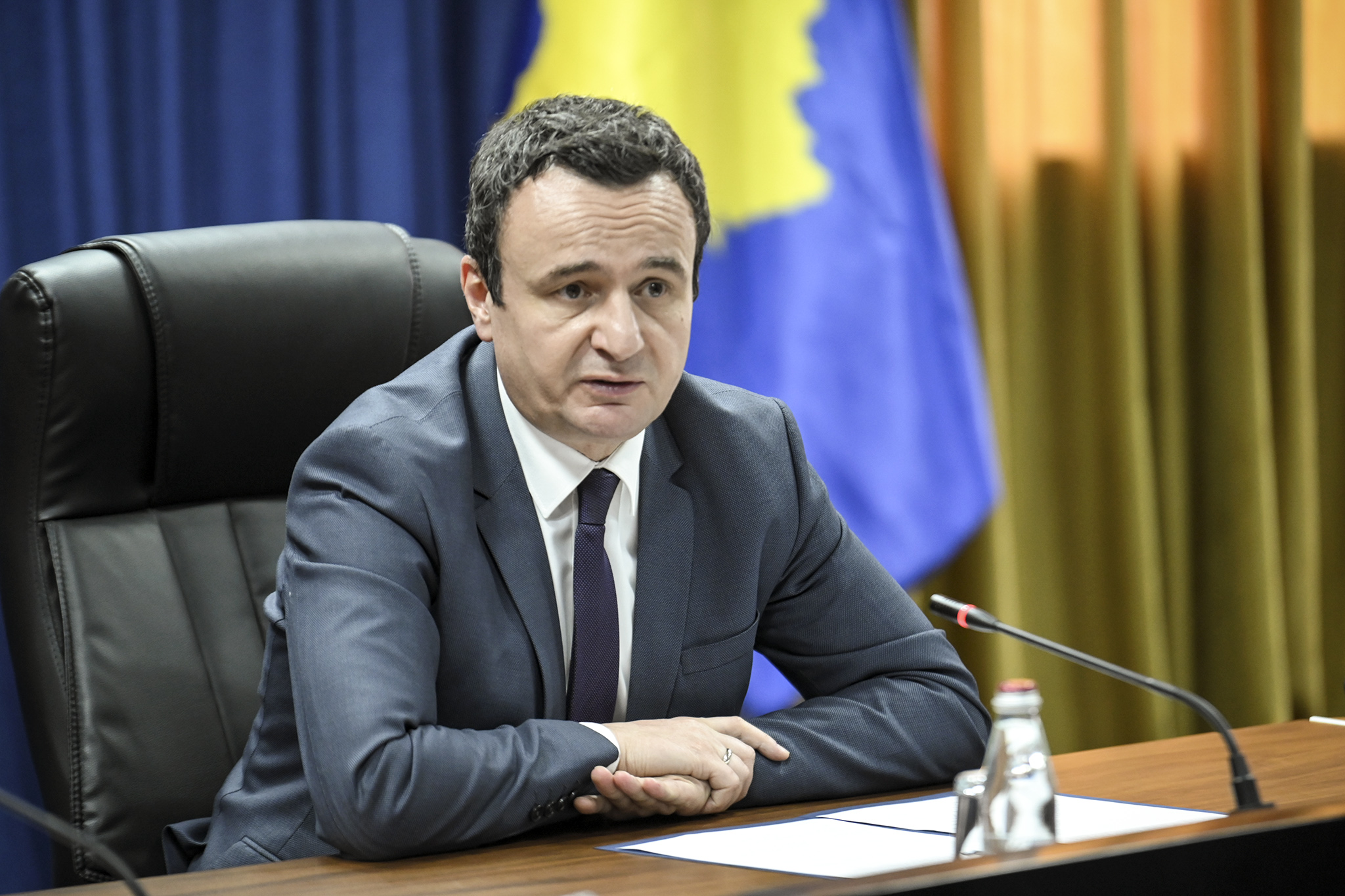 Kurti: Nuk do të ketë zvogëlim të menjëhershëm të pranisë së policisë në veri, por vetëm gradual e proporcional