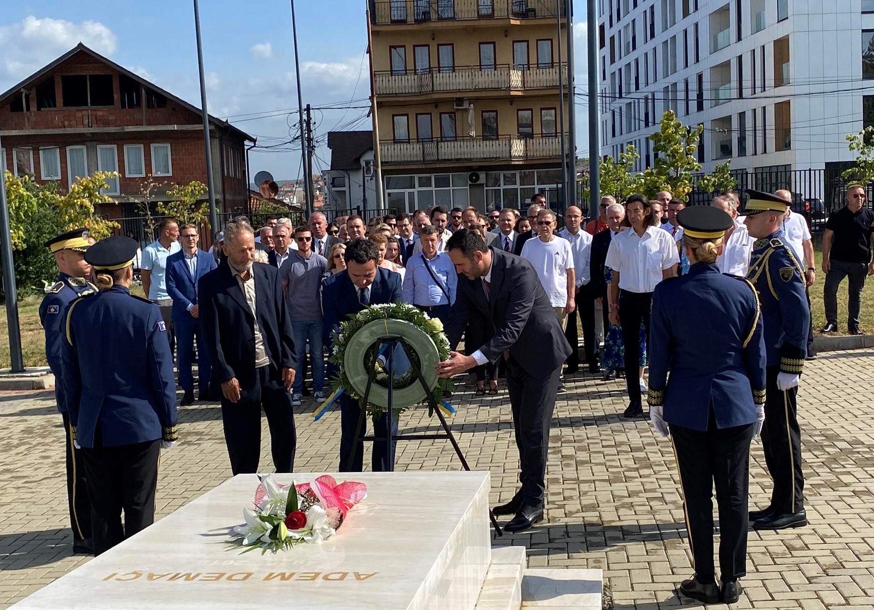 Konjufca: Adem Demaçi njëra prej figurave më të rëndësishme të kombit