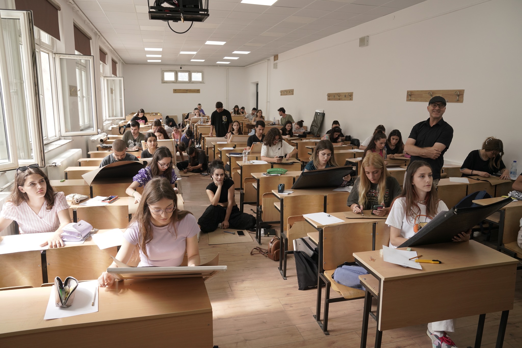 Kanë nisur provimet pranuese për kandidatët për studentë të rinj në UP