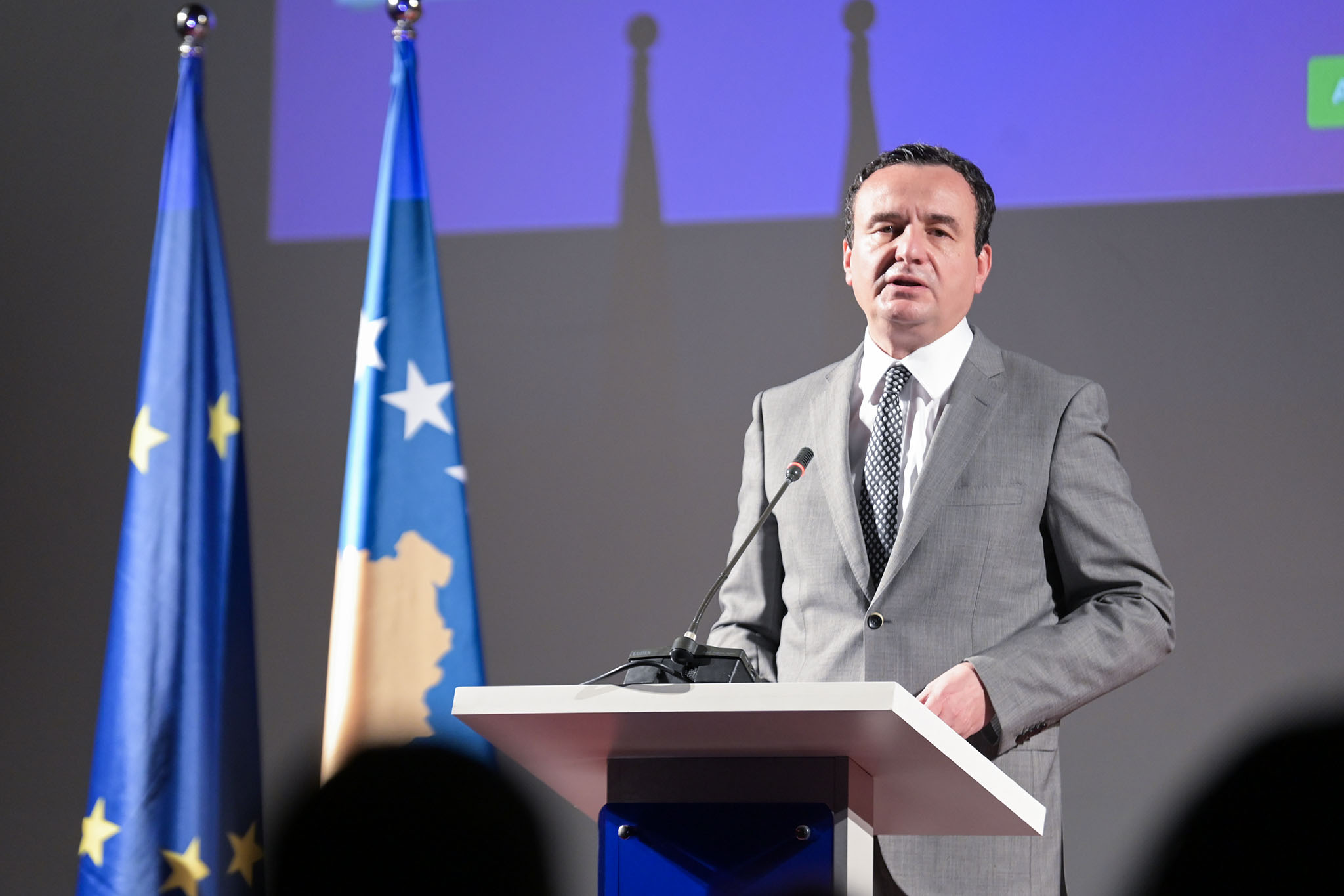 Kurti: Do të mbështesim 20 mijë familje, do të rrisim edhe më tej efiçiencën e energjisë në vend