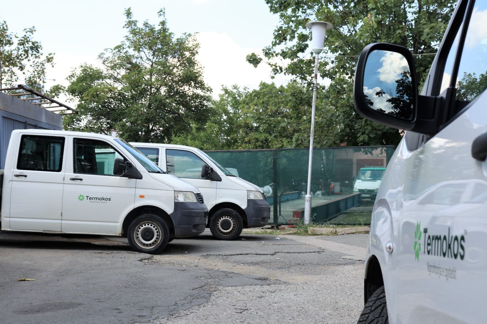 NP “Termokos” ofron 3 kamioneta për bartjen e mbeturinave për NP “Pastrimi”