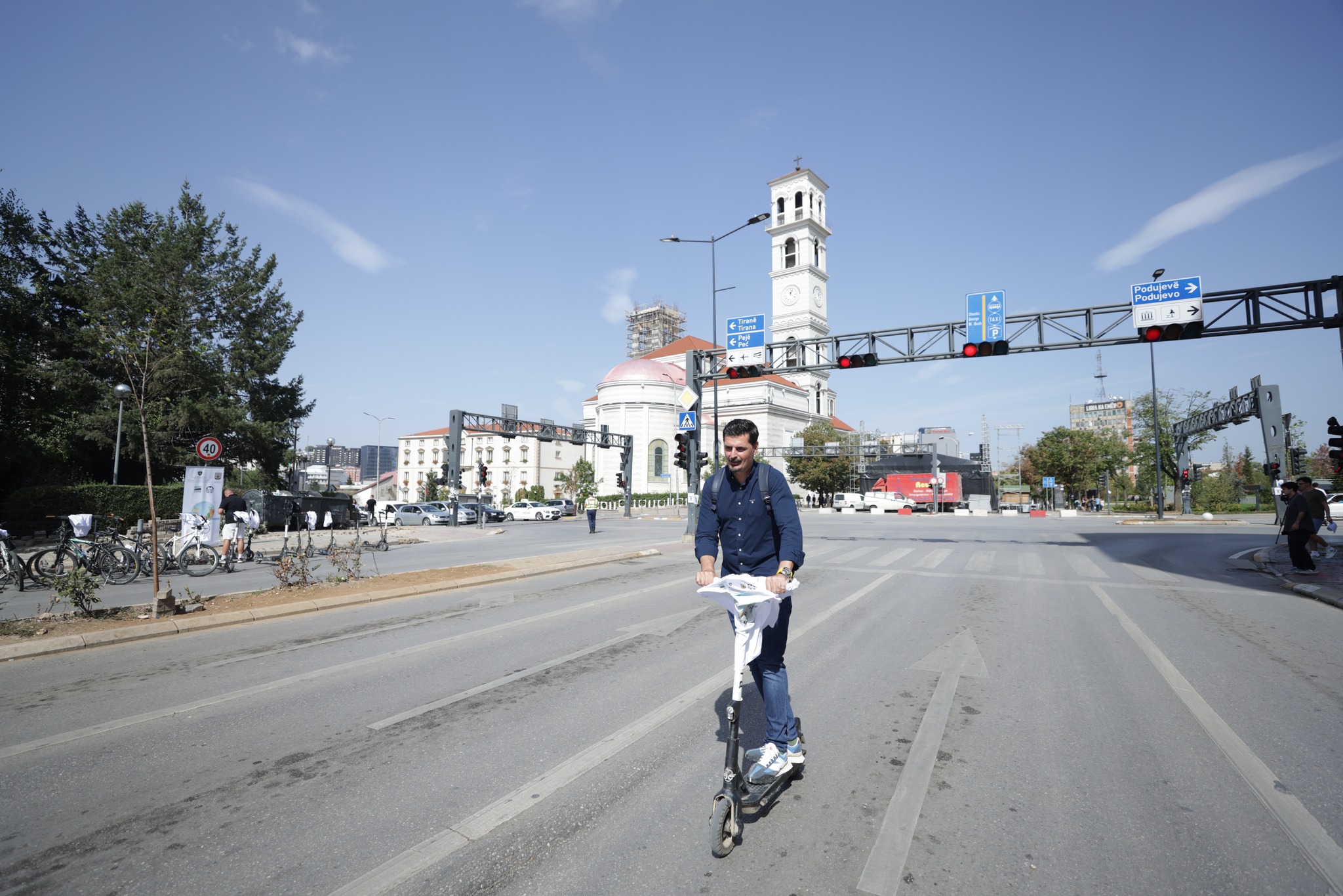 Rama: Qytetarët e Prishtinës i bashkohen kryeqendrave të botës në “Ditën pa Makina”