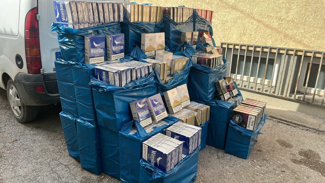 Policia-kontrabande me duhan