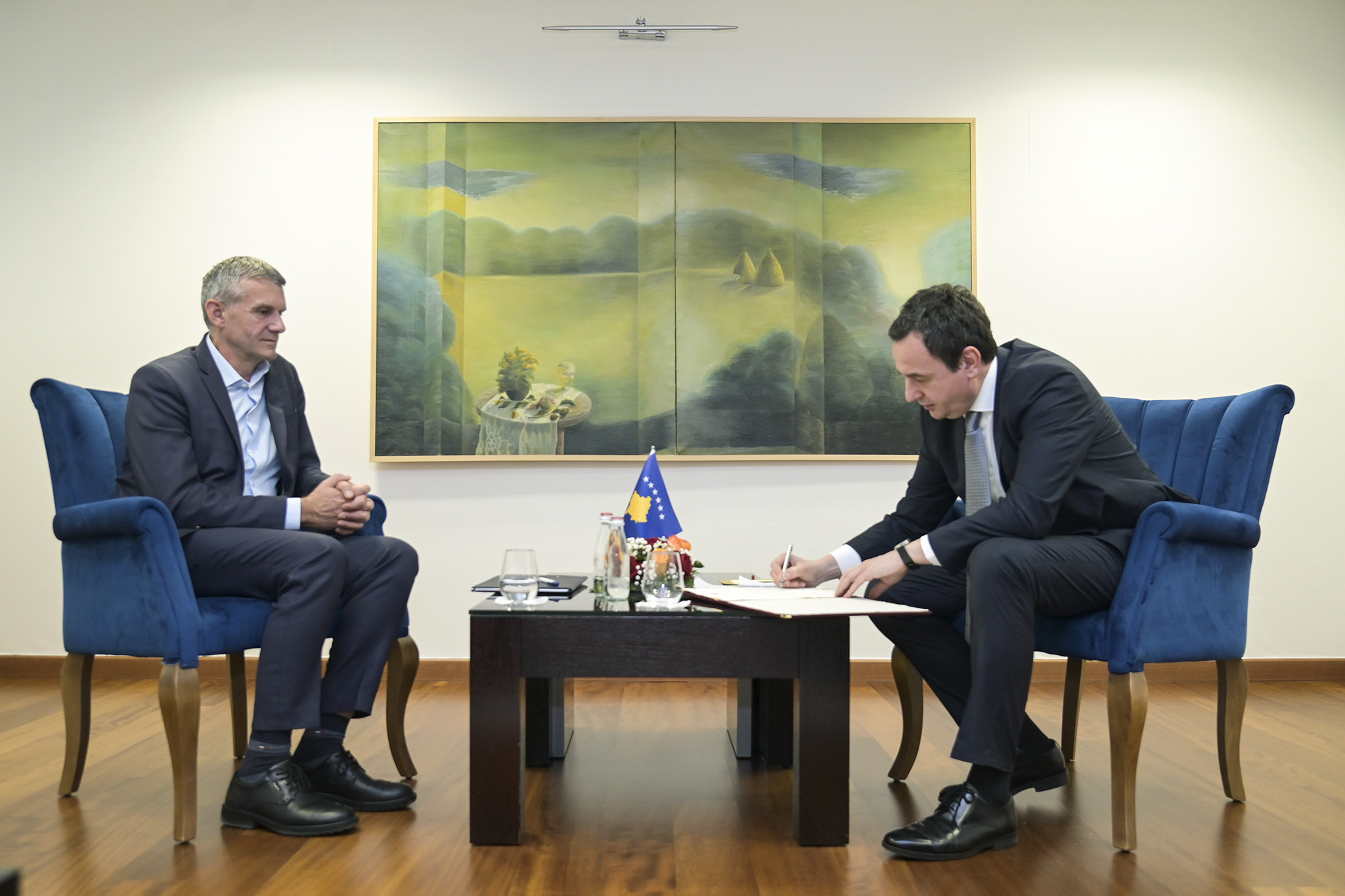 Kurti emëron Avni Kastratin ushtrues detyre i drejtorit ekzekutiv të ASK-së