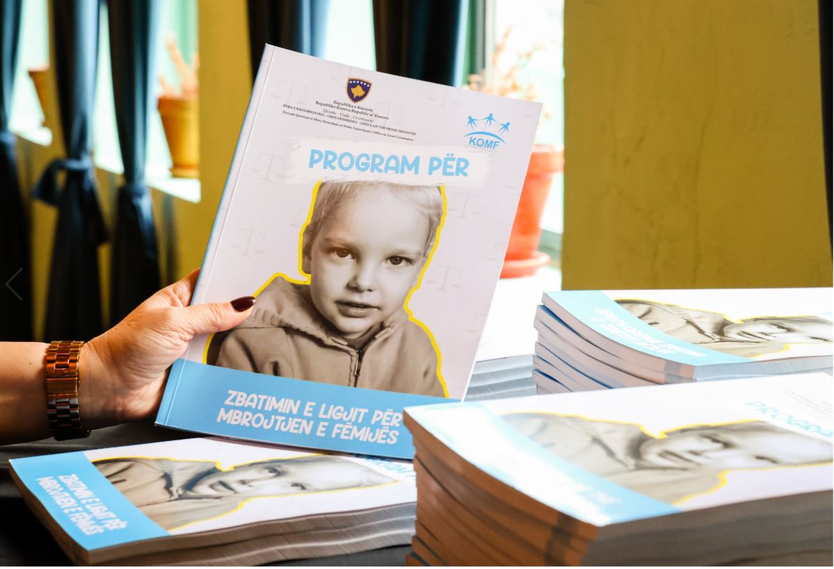 KOMF: Publikohet programi për zbatimin e ligjit për mbrojtjen e fëmijës