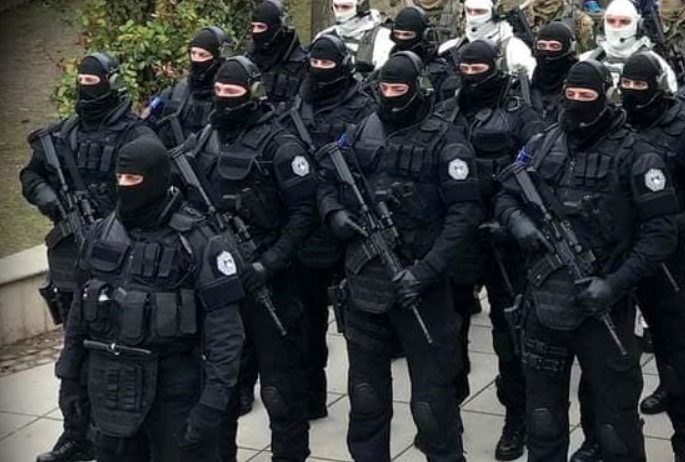 Policia: Pezullohet protesta e Njësisë Speciale, shkak pritet takimi me kryeministrin Kurti